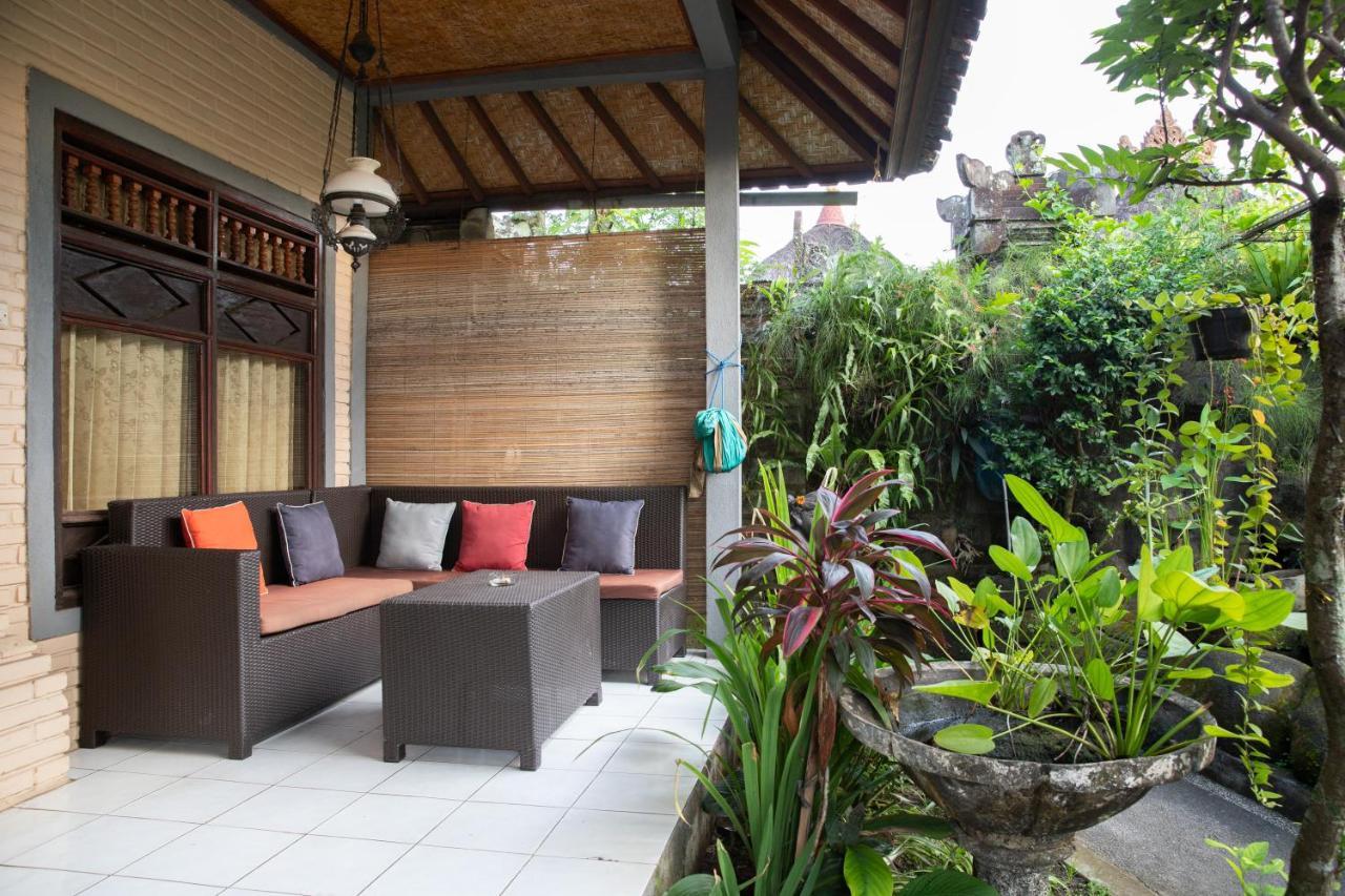 Auberge de jeunesse The Wayan House à Ubud Extérieur photo