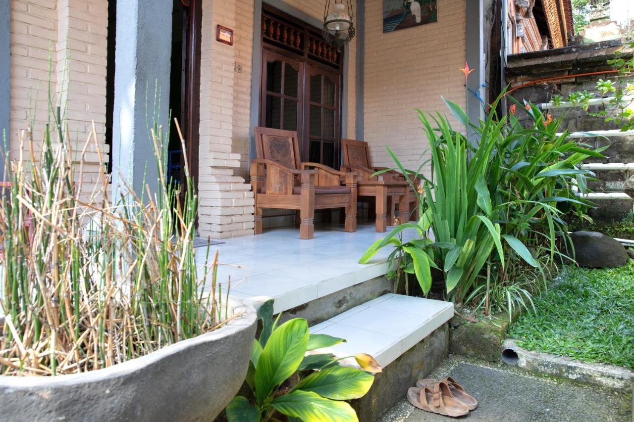 Auberge de jeunesse The Wayan House à Ubud Extérieur photo
